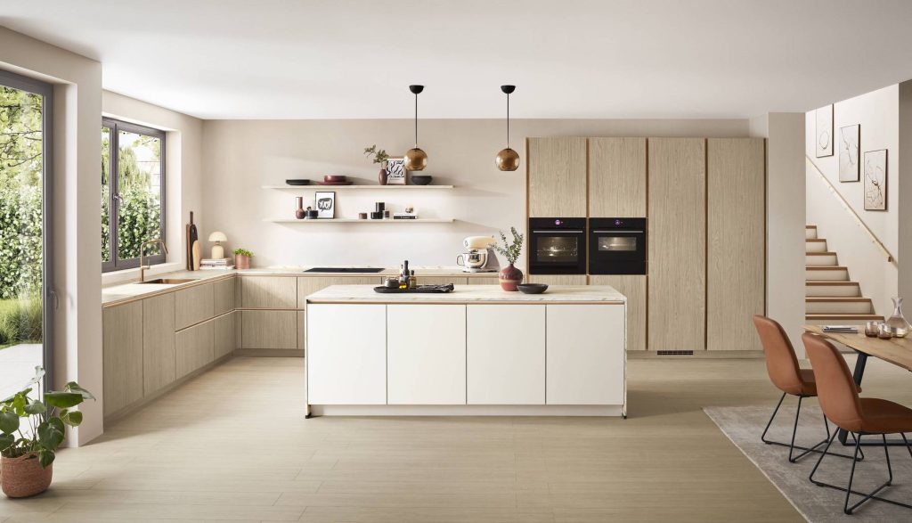 30933 24 Structura 406 M | Kutchenhaus, Newbury